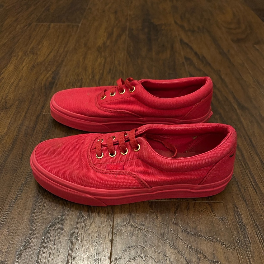 Vans Era "Gold Mono" Crimson Sneakers.  Size 8 andb